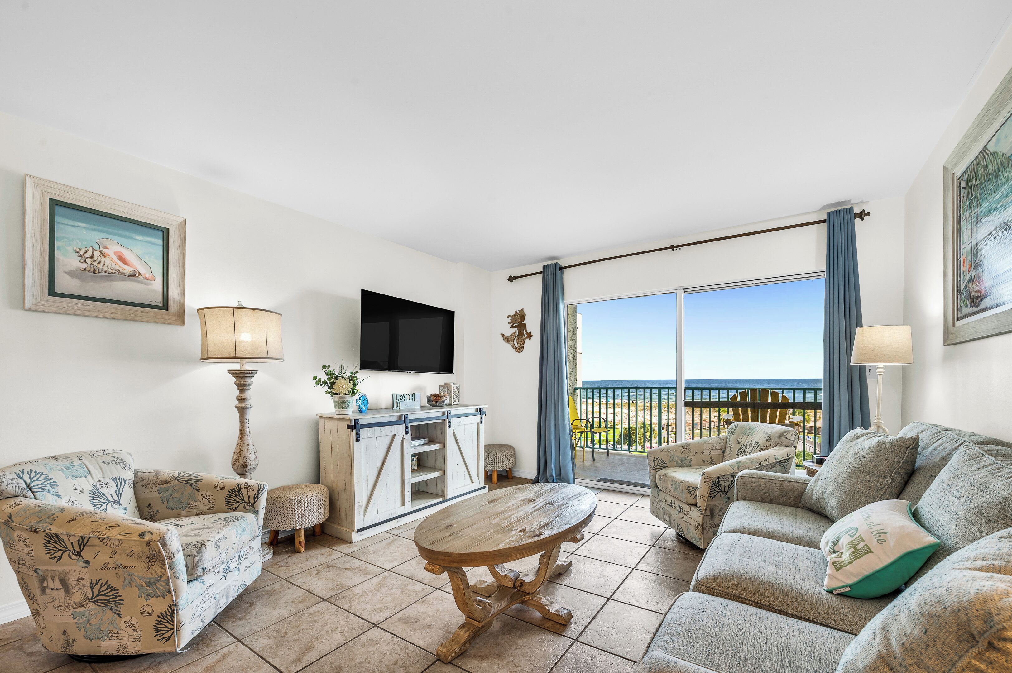 Smart TV, DVD player, books