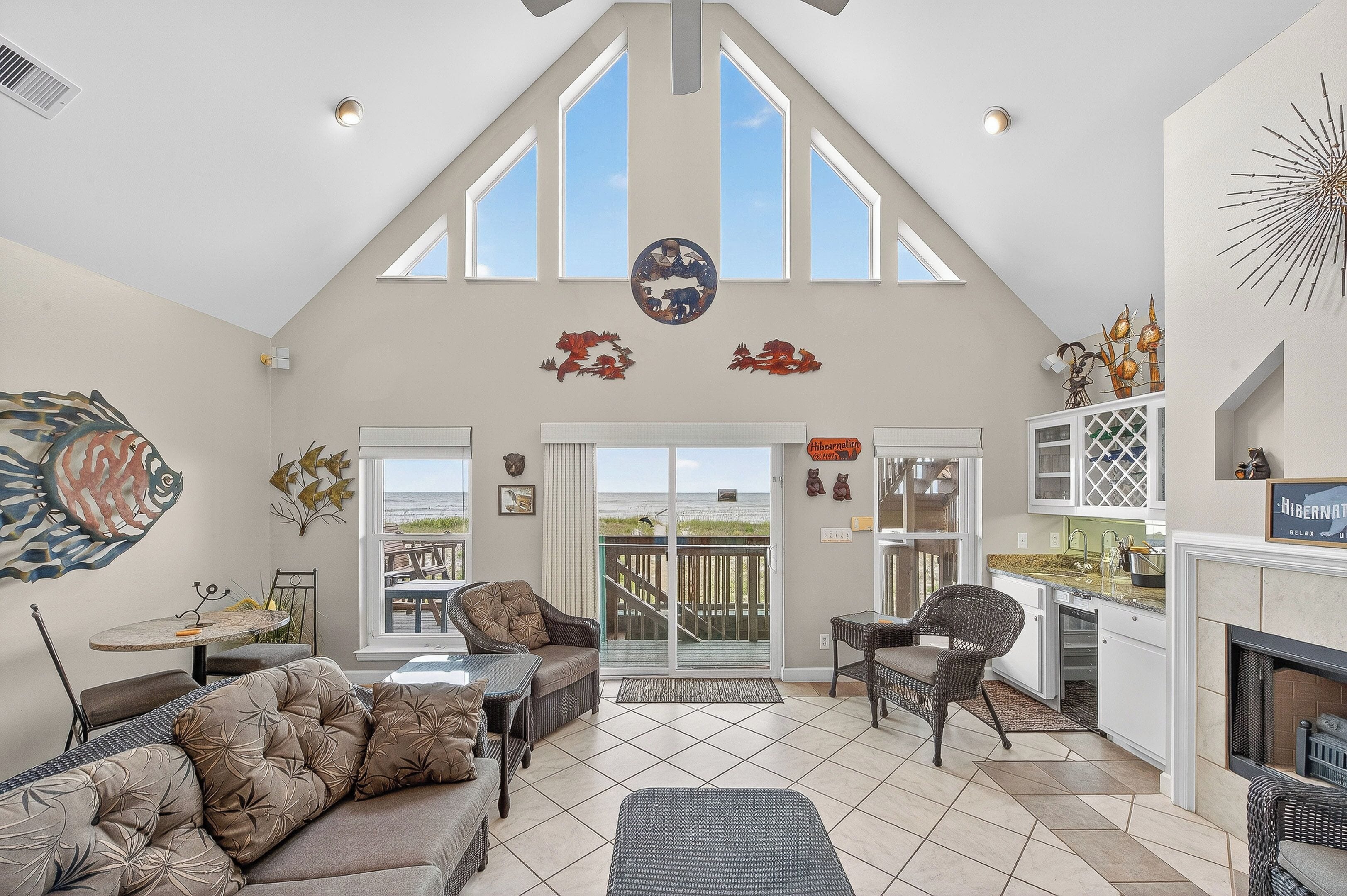 Smart TV, fireplace, DVD player, books