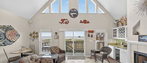 Smart TV, fireplace, DVD player, books