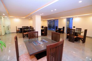 Restaurant - Green Lotus Luxe (Gurugram)