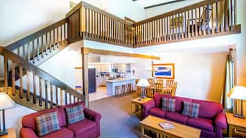 Family Suite, 2 Bedrooms | Living area | Fireplace