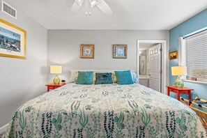 2 bedrooms, desk, iron/ironing board, travel cot - Beautiful 12th Floor Oceanfront Get Away in North Myrtle Beach (North Myrtle Beach)