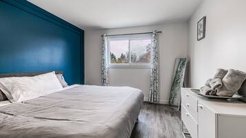 4 Schlafzimmer, Bügeleisen/Bügelbrett, kostenloses WLAN, Bettwäsche