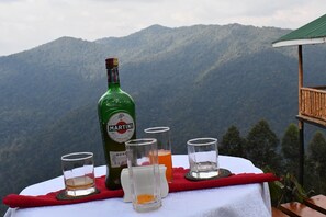 Restaurant - Orugano Bwindi Lodge (Nkuringo)