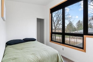 4 chambres, fer et planche à repasser, Wi-Fi gratuit, draps fournis