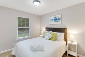 4 bedrooms, desk, iron/ironing board, travel cot