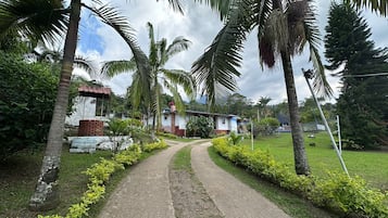 Fachada de la propiedad