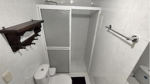 Toallas, jabón, papel higiénico