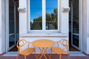 Outdoor dining - Parioli Luxury Loft with Terrace (Roma)