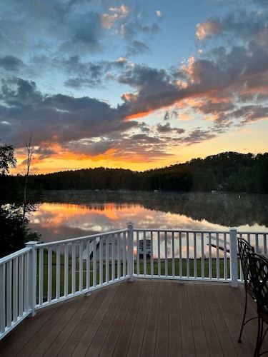 Lakehouse near Pictured Rocks, Trails, Personal Bar, Game Room, & Hot Tub!