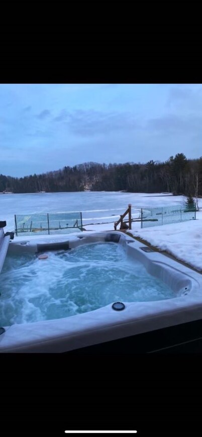 Lakehouse near Pictured Rocks, Trails, Personal Bar, Game Room, & Hot Tub!