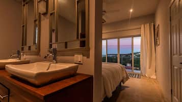 5 多间卧室、办公桌、熨斗/熨衣板、免费 WiFi