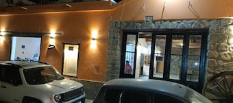 Hotel Cactus Plaza