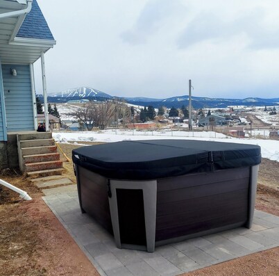 Beautiful Cozy home in Philipsburg