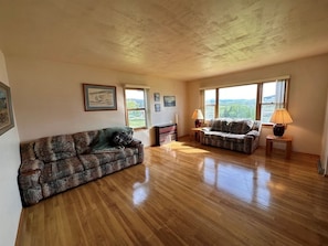 Smart TV - Beautiful Cozy home in Philipsburg (Philipsburg)