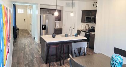 The Perfect Family Retreat! Brand new huge townhome with Sauna!
