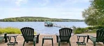 Lakefront Retreat on Intermediate Lake | Sleeps 14 • Firepit Dogs