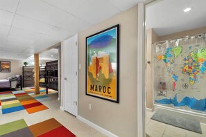 3 Schlafzimmer, Bügeleisen/Bügelbrett, WLAN, Bettwäsche