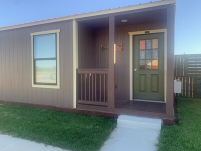 Buffalo Wallow Cabin at The Lazy Buffalo Hunting Pet Friendly Wichita Mountains