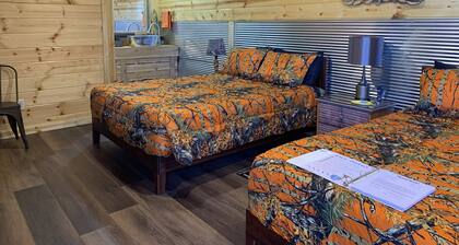 Buffalo Wallow Cabin at The Lazy Buffalo Hunting Pet Friendly Wichita Mountains