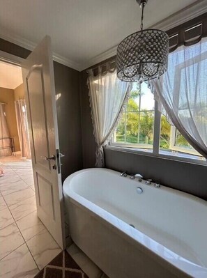 Bathroom - Negril Beachhouse
(Negril)