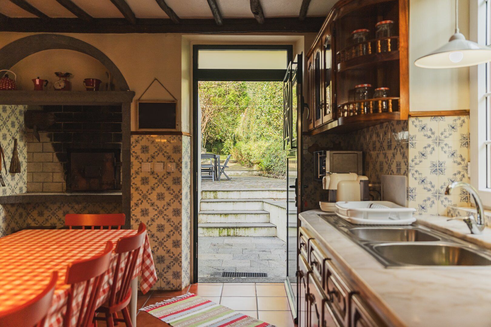 Refrigerador, microondas, horno y lavavajillas 