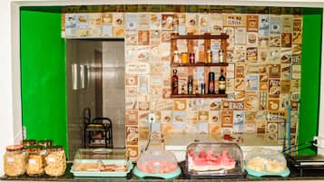 Petit déjeuner buffet compris tous les jours