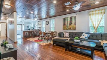 Smart-TV, videospill og bøker