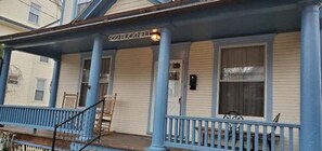 Exterior - 1 Bedroom Charmer in Tree-lined Historic Westmont! (Johnstown)