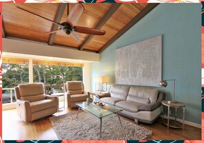 Smart TV - Modern West Maui Getaway (Lahaina)