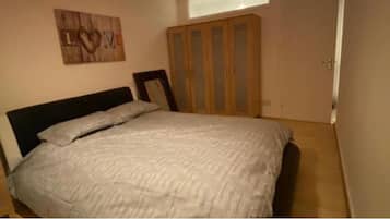 Shared Dormitory, 1 Bedroom, Balcony, Garden View | 1 bedroom