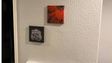 Shared Dormitory, 1 Bedroom, Balcony, Garden View | Interior