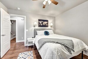 3 bedrooms, iron/ironing board, free WiFi, bed sheets