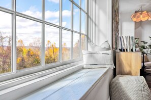 Interior - The Art House: 5-Acre Private Getaway w/ Firepit & AC (Bridgewater)