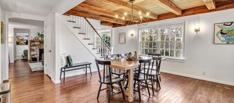 The Art House: 5-Acre Private Getaway w/ Firepit & AC