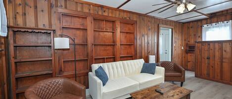 Smart TV, DVD player