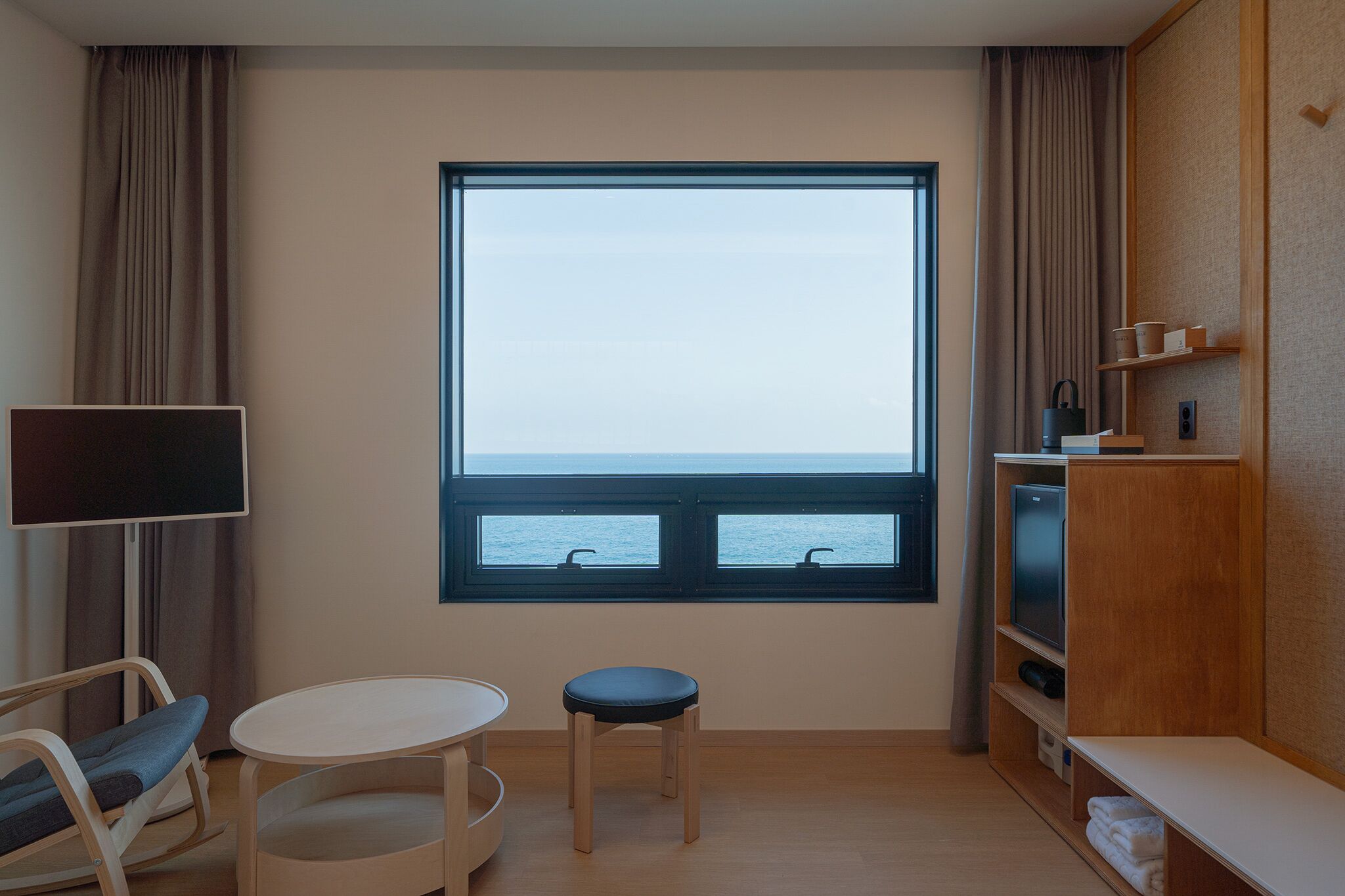 Junior Suite | Premium bedding, down duvets, memory-foam beds, desk