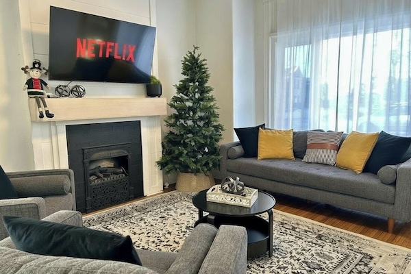 Una Smart TV, libros