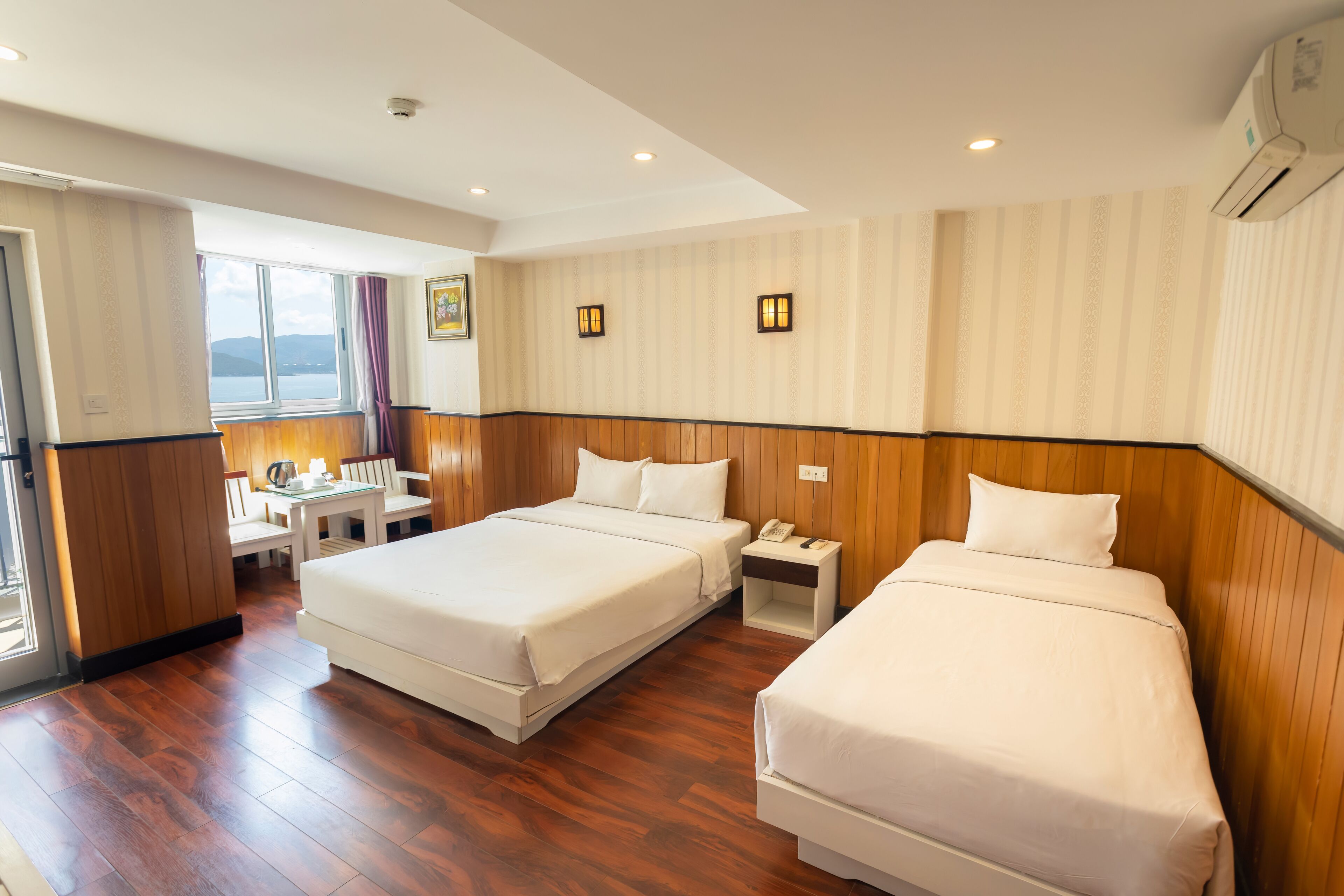 Khách sạn Golden Rain 2 ở Nha Trang Khánh Hòa