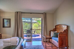 3 室のベッドルーム、アイロン / アイロン台、WiFi、ベッドシーツ