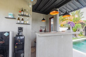Electric kettle - Kubu Be-10 Bingin (Munggu)