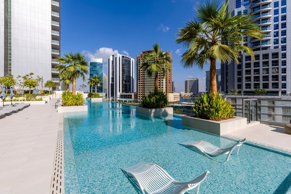 Apartment | 1 bedroom - Exquisite Duplex With Private Patio Loft Living (Dubai)