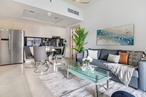 Smart TV - Dubai Burj Khalifa Skyline View Corner Suite with Huge Balcony! (Dubai)