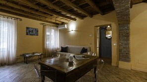 1 bedroom - Italianway - Garibaldi 93 B (Milan)