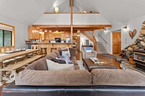 TV, fireplace, offices