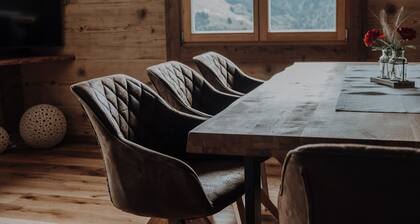 Apartment 'Haus Schäfer Zita' with Mountain View, Private Terrace and Wi-Fi