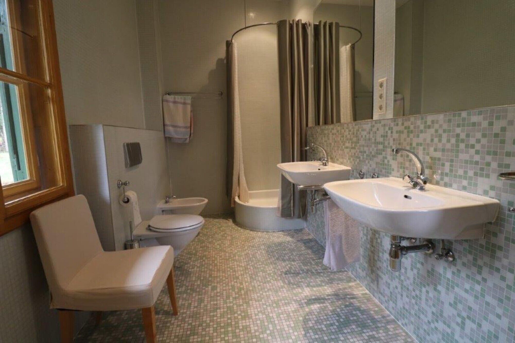 Een douche, een haardroger
