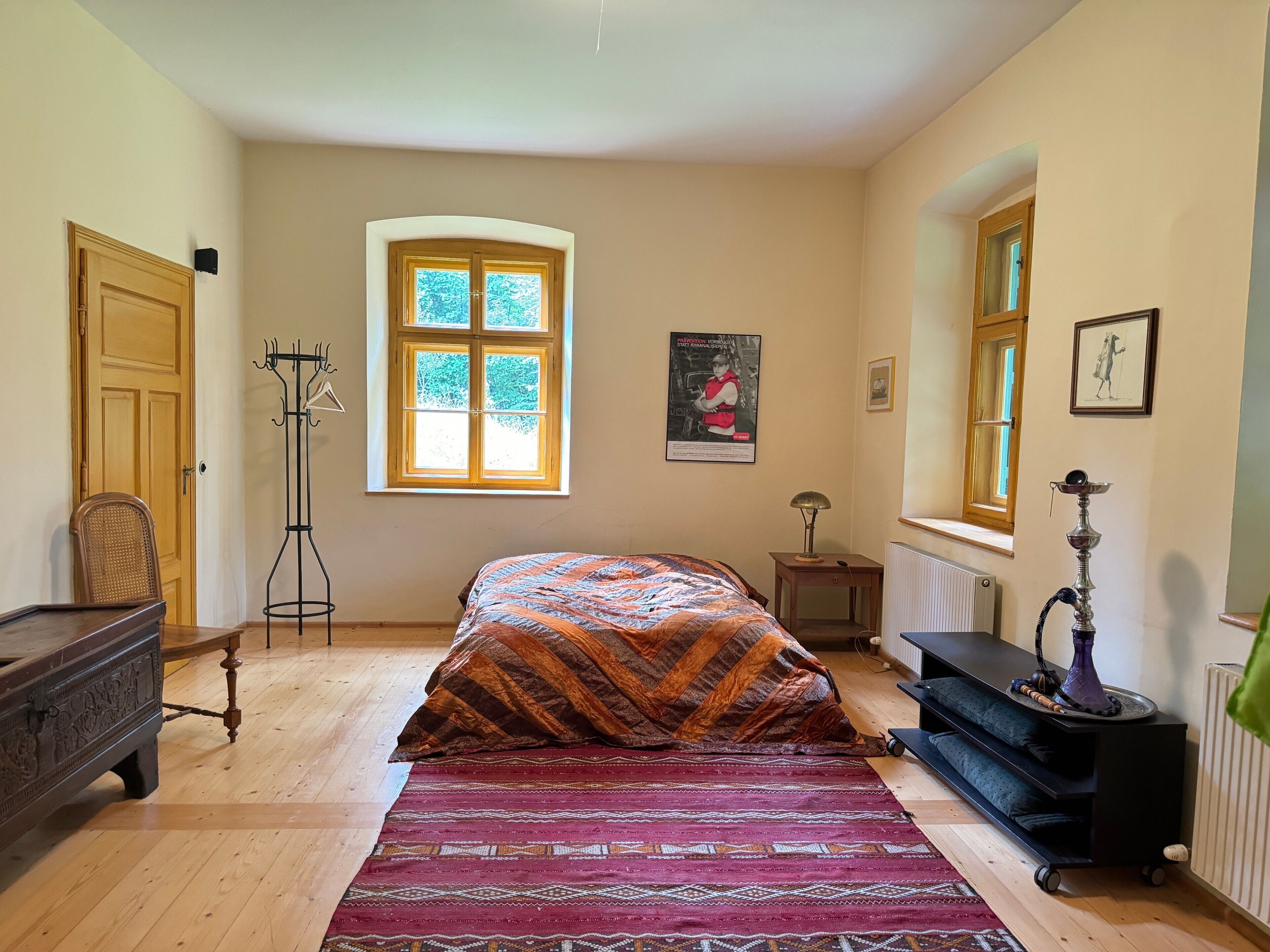 4 chambres, fer et planche à repasser, Wi-Fi gratuit, draps fournis