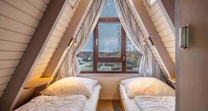 Casa de vacaciones 'Seeblick' con vistas al lago, terraza privada y Wi-Fi