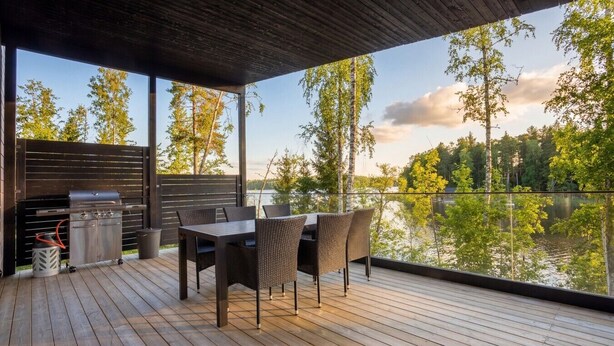 Outdoor dining - Villa Karina - Beachfront with Jacuzzi (Porvoo)